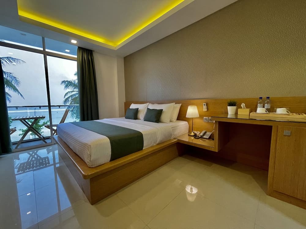 Huvan Beach Hotel at Hulhumale'